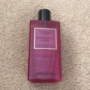 Bombshell Passion Mists